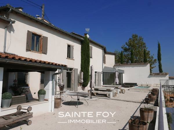 14039 image2 - Sainte Foy Immobilier - Ce sont des agences immobilières dans l'Ouest Lyonnais spécialisées dans la location de maison ou d'appartement et la vente de propriété de prestige.