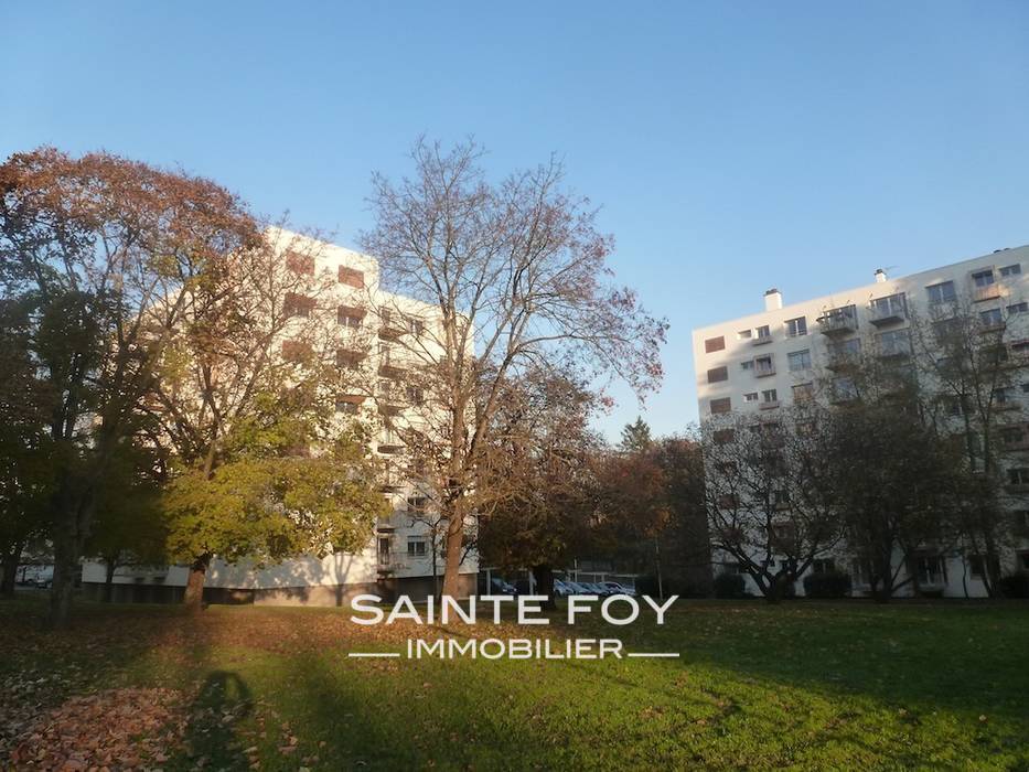 118168 image1 - Sainte Foy Immobilier - Ce sont des agences immobilières dans l'Ouest Lyonnais spécialisées dans la location de maison ou d'appartement et la vente de propriété de prestige.