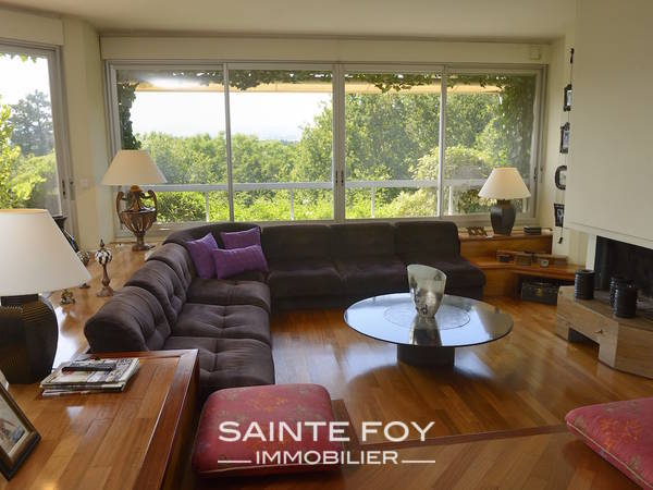 10276 image3 - Sainte Foy Immobilier - Ce sont des agences immobilières dans l'Ouest Lyonnais spécialisées dans la location de maison ou d'appartement et la vente de propriété de prestige.