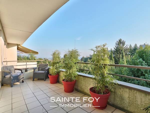 14110 image5 - Sainte Foy Immobilier - Ce sont des agences immobilières dans l'Ouest Lyonnais spécialisées dans la location de maison ou d'appartement et la vente de propriété de prestige.