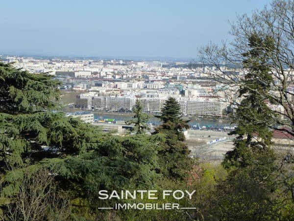 10380 image6 - Sainte Foy Immobilier - Ce sont des agences immobilières dans l'Ouest Lyonnais spécialisées dans la location de maison ou d'appartement et la vente de propriété de prestige.