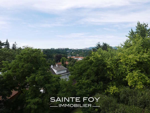 13529 image5 - Sainte Foy Immobilier - Ce sont des agences immobilières dans l'Ouest Lyonnais spécialisées dans la location de maison ou d'appartement et la vente de propriété de prestige.