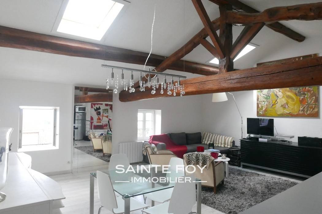 13910 image1 - Sainte Foy Immobilier - Ce sont des agences immobilières dans l'Ouest Lyonnais spécialisées dans la location de maison ou d'appartement et la vente de propriété de prestige.