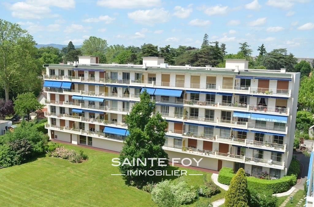 12777 image1 - Sainte Foy Immobilier - Ce sont des agences immobilières dans l'Ouest Lyonnais spécialisées dans la location de maison ou d'appartement et la vente de propriété de prestige.