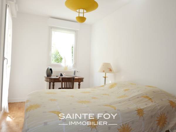 13604 image8 - Sainte Foy Immobilier - Ce sont des agences immobilières dans l'Ouest Lyonnais spécialisées dans la location de maison ou d'appartement et la vente de propriété de prestige.