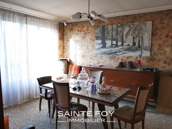 14239 image5 - Sainte Foy Immobilier - Ce sont des agences immobilières dans l'Ouest Lyonnais spécialisées dans la location de maison ou d'appartement et la vente de propriété de prestige.