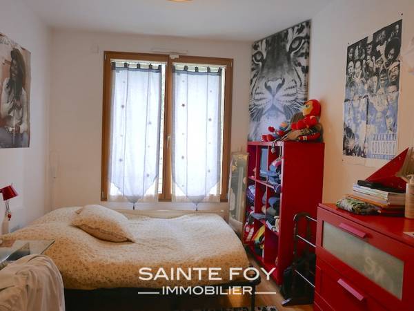 17180 image7 - Sainte Foy Immobilier - Ce sont des agences immobilières dans l'Ouest Lyonnais spécialisées dans la location de maison ou d'appartement et la vente de propriété de prestige.