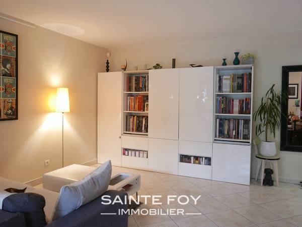 17180 image10 - Sainte Foy Immobilier - Ce sont des agences immobilières dans l'Ouest Lyonnais spécialisées dans la location de maison ou d'appartement et la vente de propriété de prestige.