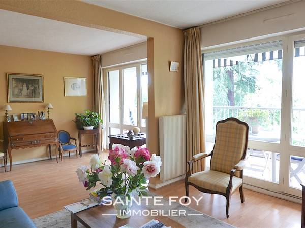 13816 image5 - Sainte Foy Immobilier - Ce sont des agences immobilières dans l'Ouest Lyonnais spécialisées dans la location de maison ou d'appartement et la vente de propriété de prestige.