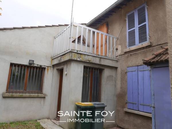 12776 image6 - Sainte Foy Immobilier - Ce sont des agences immobilières dans l'Ouest Lyonnais spécialisées dans la location de maison ou d'appartement et la vente de propriété de prestige.