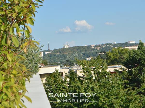 11964 image4 - Sainte Foy Immobilier - Ce sont des agences immobilières dans l'Ouest Lyonnais spécialisées dans la location de maison ou d'appartement et la vente de propriété de prestige.