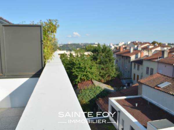 11964 image5 - Sainte Foy Immobilier - Ce sont des agences immobilières dans l'Ouest Lyonnais spécialisées dans la location de maison ou d'appartement et la vente de propriété de prestige.