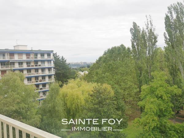 2019784 image8 - Sainte Foy Immobilier - Ce sont des agences immobilières dans l'Ouest Lyonnais spécialisées dans la location de maison ou d'appartement et la vente de propriété de prestige.