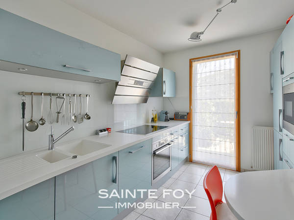 14023 image4 - Sainte Foy Immobilier - Ce sont des agences immobilières dans l'Ouest Lyonnais spécialisées dans la location de maison ou d'appartement et la vente de propriété de prestige.