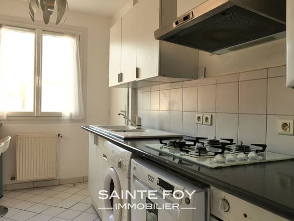14068 image4 - Sainte Foy Immobilier - Ce sont des agences immobilières dans l'Ouest Lyonnais spécialisées dans la location de maison ou d'appartement et la vente de propriété de prestige.