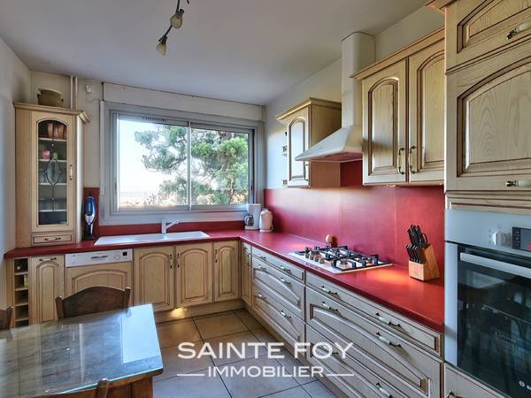 14159 image6 - Sainte Foy Immobilier - Ce sont des agences immobilières dans l'Ouest Lyonnais spécialisées dans la location de maison ou d'appartement et la vente de propriété de prestige.