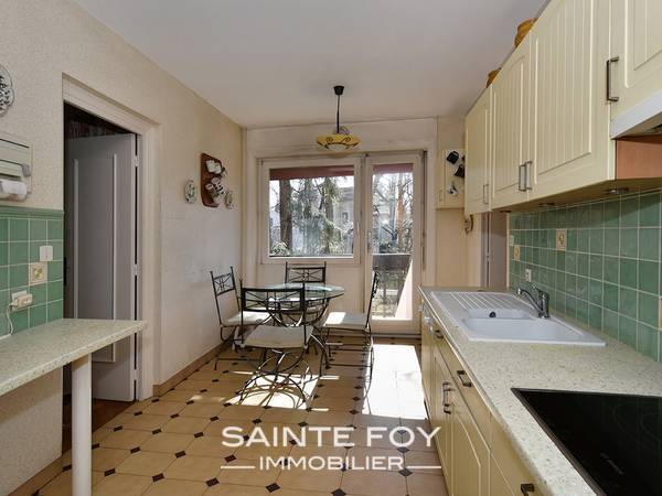 17335 image3 - Sainte Foy Immobilier - Ce sont des agences immobilières dans l'Ouest Lyonnais spécialisées dans la location de maison ou d'appartement et la vente de propriété de prestige.