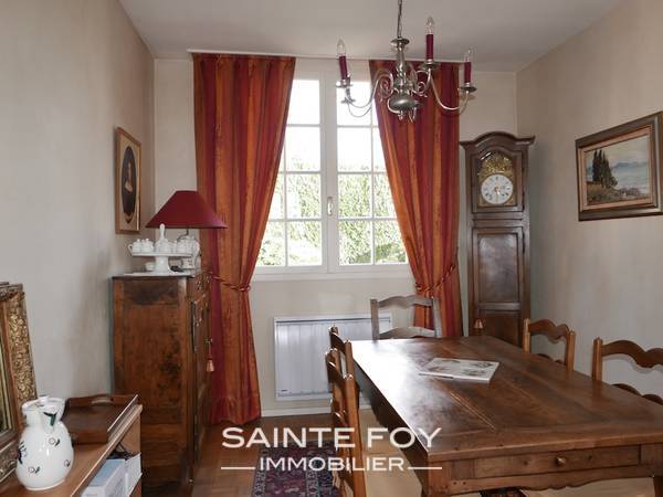 14327 image4 - Sainte Foy Immobilier - Ce sont des agences immobilières dans l'Ouest Lyonnais spécialisées dans la location de maison ou d'appartement et la vente de propriété de prestige.