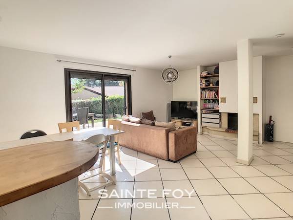 2019810 image2 - Sainte Foy Immobilier - Ce sont des agences immobilières dans l'Ouest Lyonnais spécialisées dans la location de maison ou d'appartement et la vente de propriété de prestige.