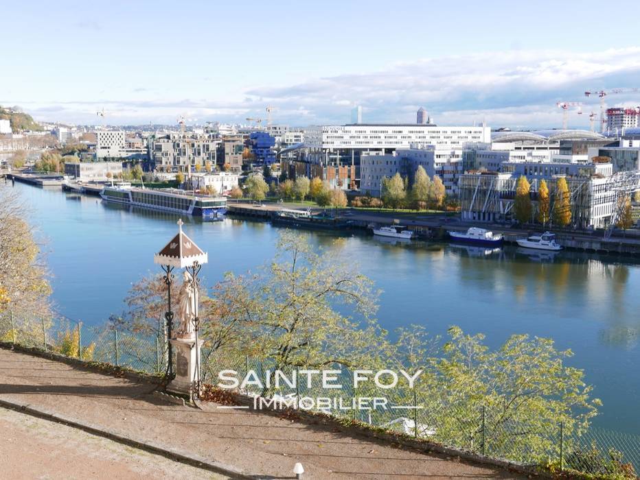 13785 image1 - Sainte Foy Immobilier - Ce sont des agences immobilières dans l'Ouest Lyonnais spécialisées dans la location de maison ou d'appartement et la vente de propriété de prestige.