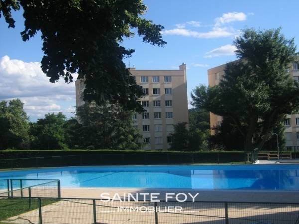 13815 image6 - Sainte Foy Immobilier - Ce sont des agences immobilières dans l'Ouest Lyonnais spécialisées dans la location de maison ou d'appartement et la vente de propriété de prestige.