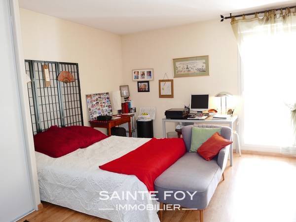 13992 image6 - Sainte Foy Immobilier - Ce sont des agences immobilières dans l'Ouest Lyonnais spécialisées dans la location de maison ou d'appartement et la vente de propriété de prestige.