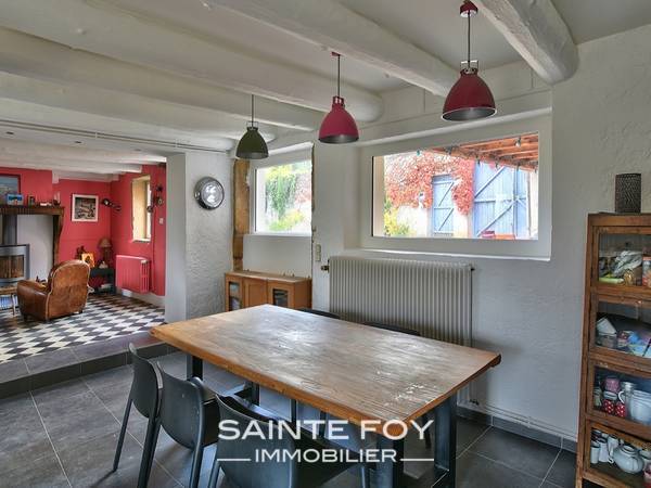 14009 image4 - Sainte Foy Immobilier - Ce sont des agences immobilières dans l'Ouest Lyonnais spécialisées dans la location de maison ou d'appartement et la vente de propriété de prestige.
