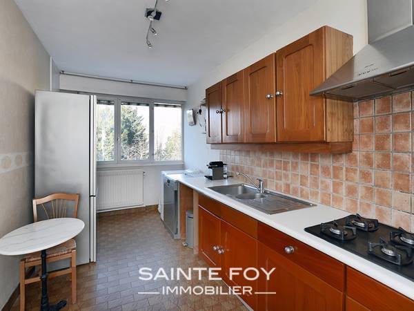14200 image5 - Sainte Foy Immobilier - Ce sont des agences immobilières dans l'Ouest Lyonnais spécialisées dans la location de maison ou d'appartement et la vente de propriété de prestige.
