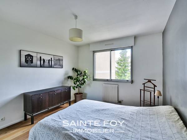 14210 image6 - Sainte Foy Immobilier - Ce sont des agences immobilières dans l'Ouest Lyonnais spécialisées dans la location de maison ou d'appartement et la vente de propriété de prestige.