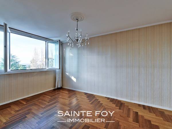 14230 image6 - Sainte Foy Immobilier - Ce sont des agences immobilières dans l'Ouest Lyonnais spécialisées dans la location de maison ou d'appartement et la vente de propriété de prestige.