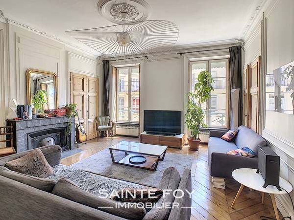 117699000000 image2 - Sainte Foy Immobilier - Ce sont des agences immobilières dans l'Ouest Lyonnais spécialisées dans la location de maison ou d'appartement et la vente de propriété de prestige.