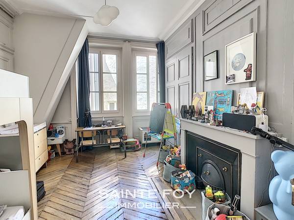 117699000000 image8 - Sainte Foy Immobilier - Ce sont des agences immobilières dans l'Ouest Lyonnais spécialisées dans la location de maison ou d'appartement et la vente de propriété de prestige.