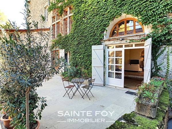 2019811 image5 - Sainte Foy Immobilier - Ce sont des agences immobilières dans l'Ouest Lyonnais spécialisées dans la location de maison ou d'appartement et la vente de propriété de prestige.