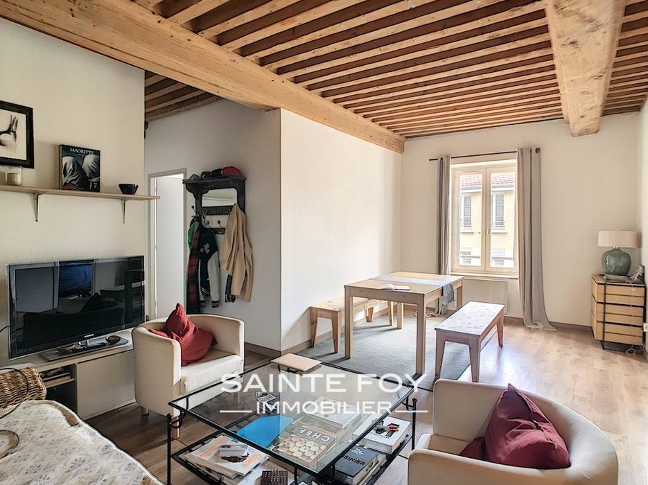 2019822 image1 - Sainte Foy Immobilier - Ce sont des agences immobilières dans l'Ouest Lyonnais spécialisées dans la location de maison ou d'appartement et la vente de propriété de prestige.