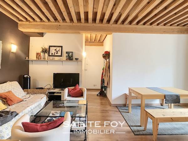 2019822 image10 - Sainte Foy Immobilier - Ce sont des agences immobilières dans l'Ouest Lyonnais spécialisées dans la location de maison ou d'appartement et la vente de propriété de prestige.