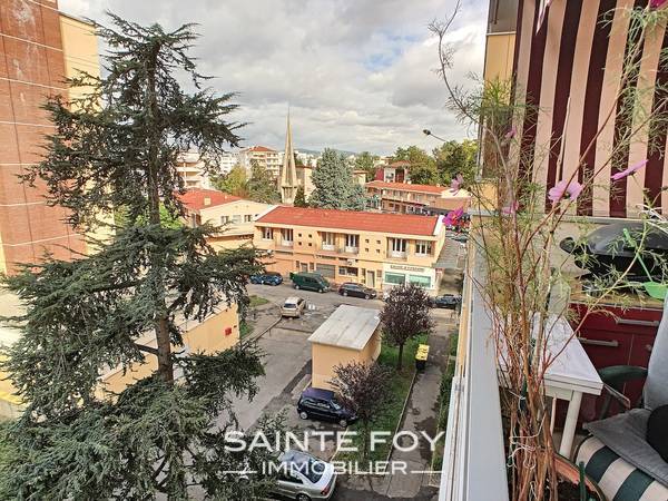 2019843 image6 - Sainte Foy Immobilier - Ce sont des agences immobilières dans l'Ouest Lyonnais spécialisées dans la location de maison ou d'appartement et la vente de propriété de prestige.