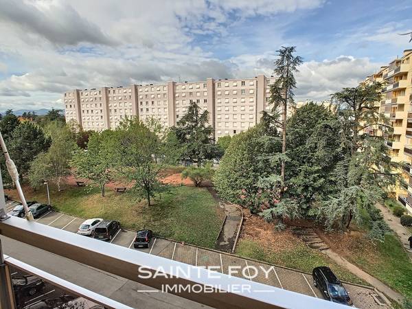 2019843 image8 - Sainte Foy Immobilier - Ce sont des agences immobilières dans l'Ouest Lyonnais spécialisées dans la location de maison ou d'appartement et la vente de propriété de prestige.