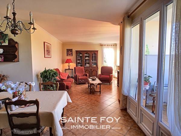 2019848 image4 - Sainte Foy Immobilier - Ce sont des agences immobilières dans l'Ouest Lyonnais spécialisées dans la location de maison ou d'appartement et la vente de propriété de prestige.