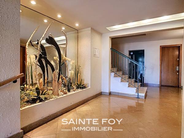 2019848 image10 - Sainte Foy Immobilier - Ce sont des agences immobilières dans l'Ouest Lyonnais spécialisées dans la location de maison ou d'appartement et la vente de propriété de prestige.