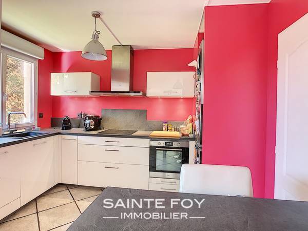 2019203 image3 - Sainte Foy Immobilier - Ce sont des agences immobilières dans l'Ouest Lyonnais spécialisées dans la location de maison ou d'appartement et la vente de propriété de prestige.