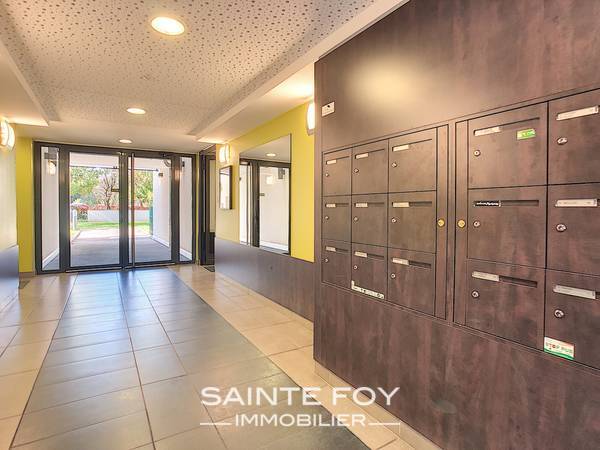 2019832 image9 - Sainte Foy Immobilier - Ce sont des agences immobilières dans l'Ouest Lyonnais spécialisées dans la location de maison ou d'appartement et la vente de propriété de prestige.