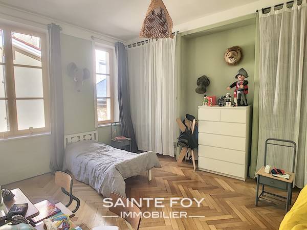 2019769 image9 - Sainte Foy Immobilier - Ce sont des agences immobilières dans l'Ouest Lyonnais spécialisées dans la location de maison ou d'appartement et la vente de propriété de prestige.