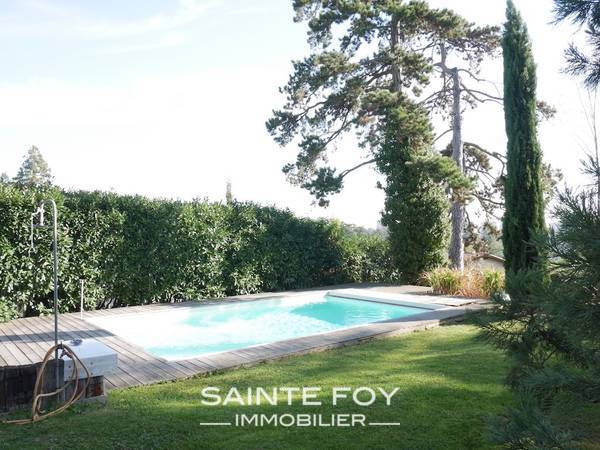 2019814 image3 - Sainte Foy Immobilier - Ce sont des agences immobilières dans l'Ouest Lyonnais spécialisées dans la location de maison ou d'appartement et la vente de propriété de prestige.