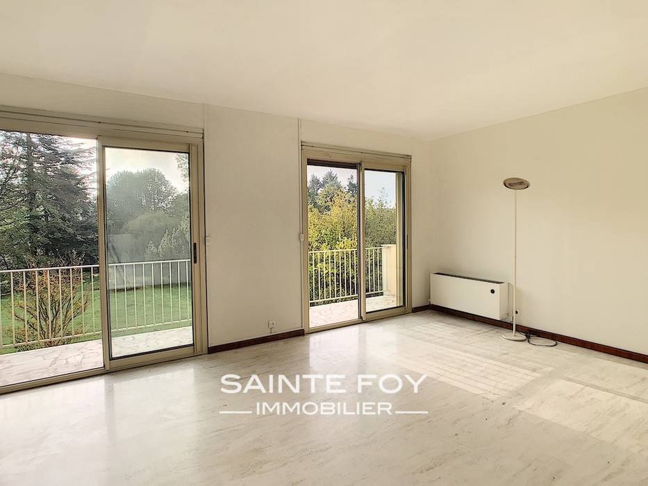 2019875 image1 - Sainte Foy Immobilier - Ce sont des agences immobilières dans l'Ouest Lyonnais spécialisées dans la location de maison ou d'appartement et la vente de propriété de prestige.