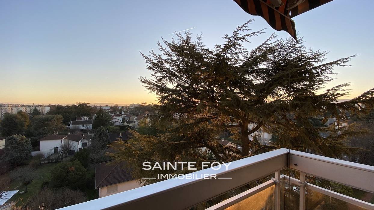 2019855 image1 - Sainte Foy Immobilier - Ce sont des agences immobilières dans l'Ouest Lyonnais spécialisées dans la location de maison ou d'appartement et la vente de propriété de prestige.