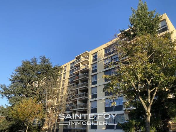 2019855 image6 - Sainte Foy Immobilier - Ce sont des agences immobilières dans l'Ouest Lyonnais spécialisées dans la location de maison ou d'appartement et la vente de propriété de prestige.
