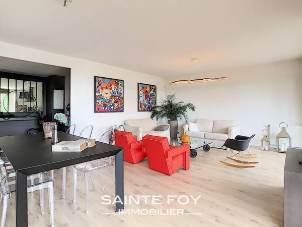 2019880 image3 - Sainte Foy Immobilier - Ce sont des agences immobilières dans l'Ouest Lyonnais spécialisées dans la location de maison ou d'appartement et la vente de propriété de prestige.