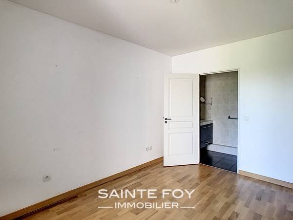 2019623 image5 - Sainte Foy Immobilier - Ce sont des agences immobilières dans l'Ouest Lyonnais spécialisées dans la location de maison ou d'appartement et la vente de propriété de prestige.
