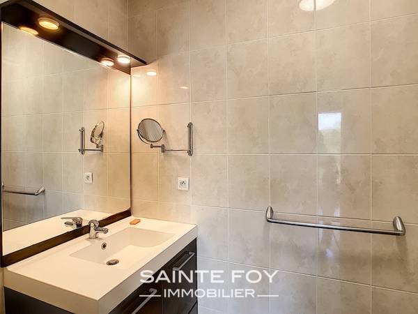 2019623 image6 - Sainte Foy Immobilier - Ce sont des agences immobilières dans l'Ouest Lyonnais spécialisées dans la location de maison ou d'appartement et la vente de propriété de prestige.