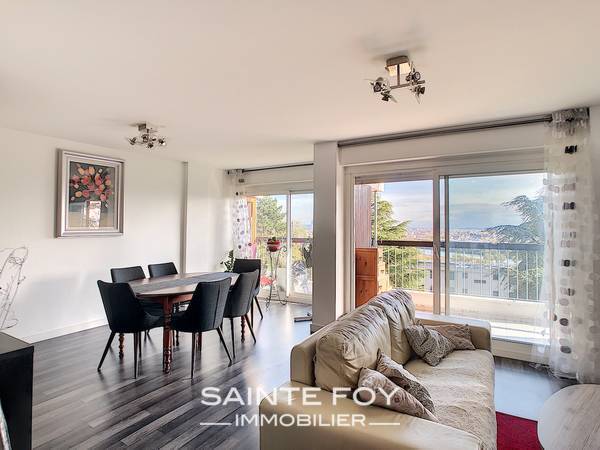2019863 image3 - Sainte Foy Immobilier - Ce sont des agences immobilières dans l'Ouest Lyonnais spécialisées dans la location de maison ou d'appartement et la vente de propriété de prestige.